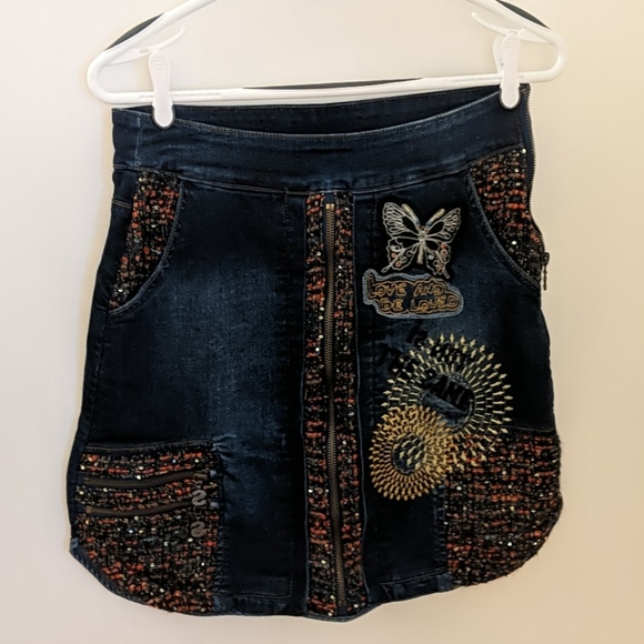 Desigual Jeans Skirt new with tags! - Picture 2 of 4